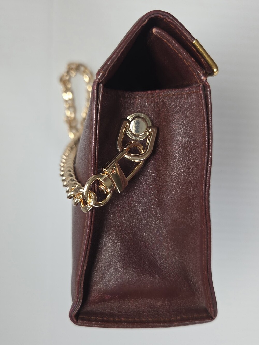 Cartier Must De Cartier Burgundy Leather Chain Pouch with Gold Trim Modified-COA - Picture 3 of 11